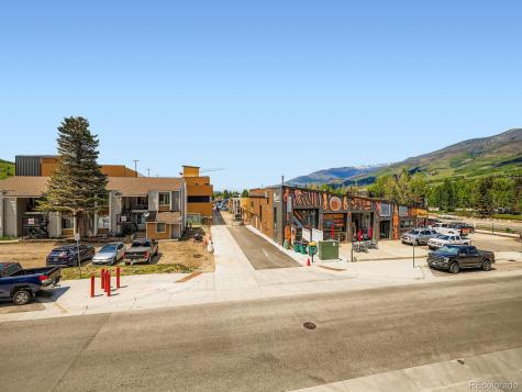 75 W 4th Street Silverthorne CO 80498