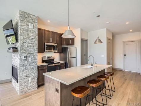 75 W 4th Street Silverthorne CO 80498