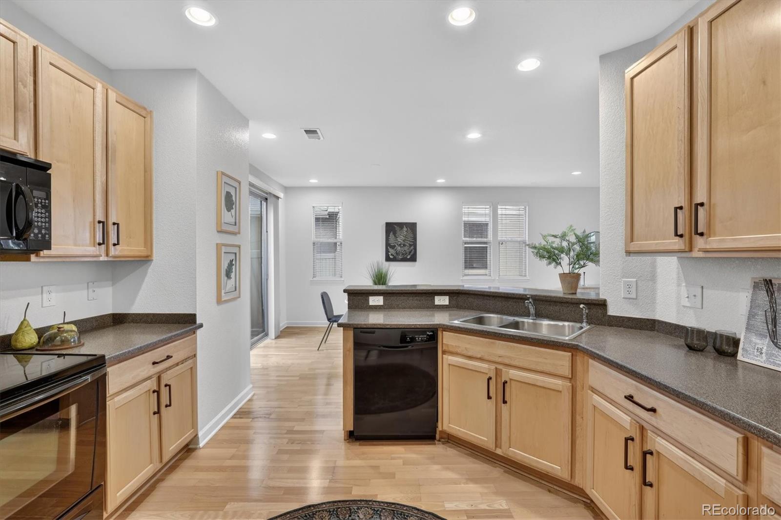 6377 S Xanadu Way Englewood CO 80111