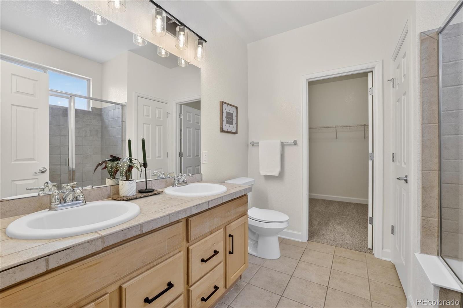 6377 S Xanadu Way Englewood CO 80111