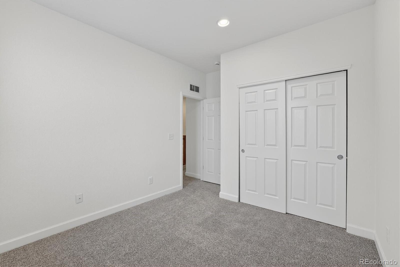 6377 S Xanadu Way Englewood CO 80111