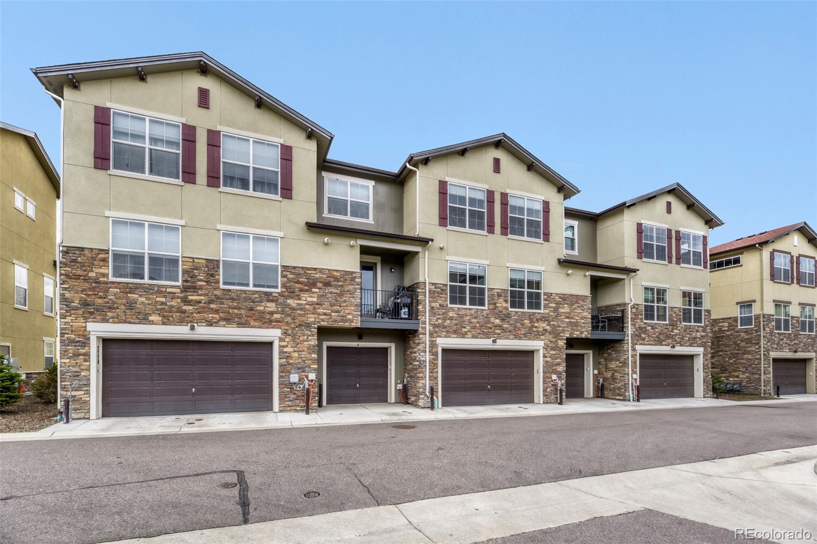 2220 Santini Trail Littleton CO 80129