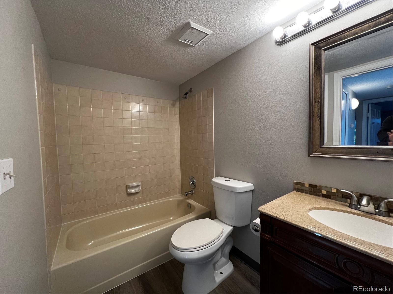 2575 S Syracuse Way Denver CO 80231