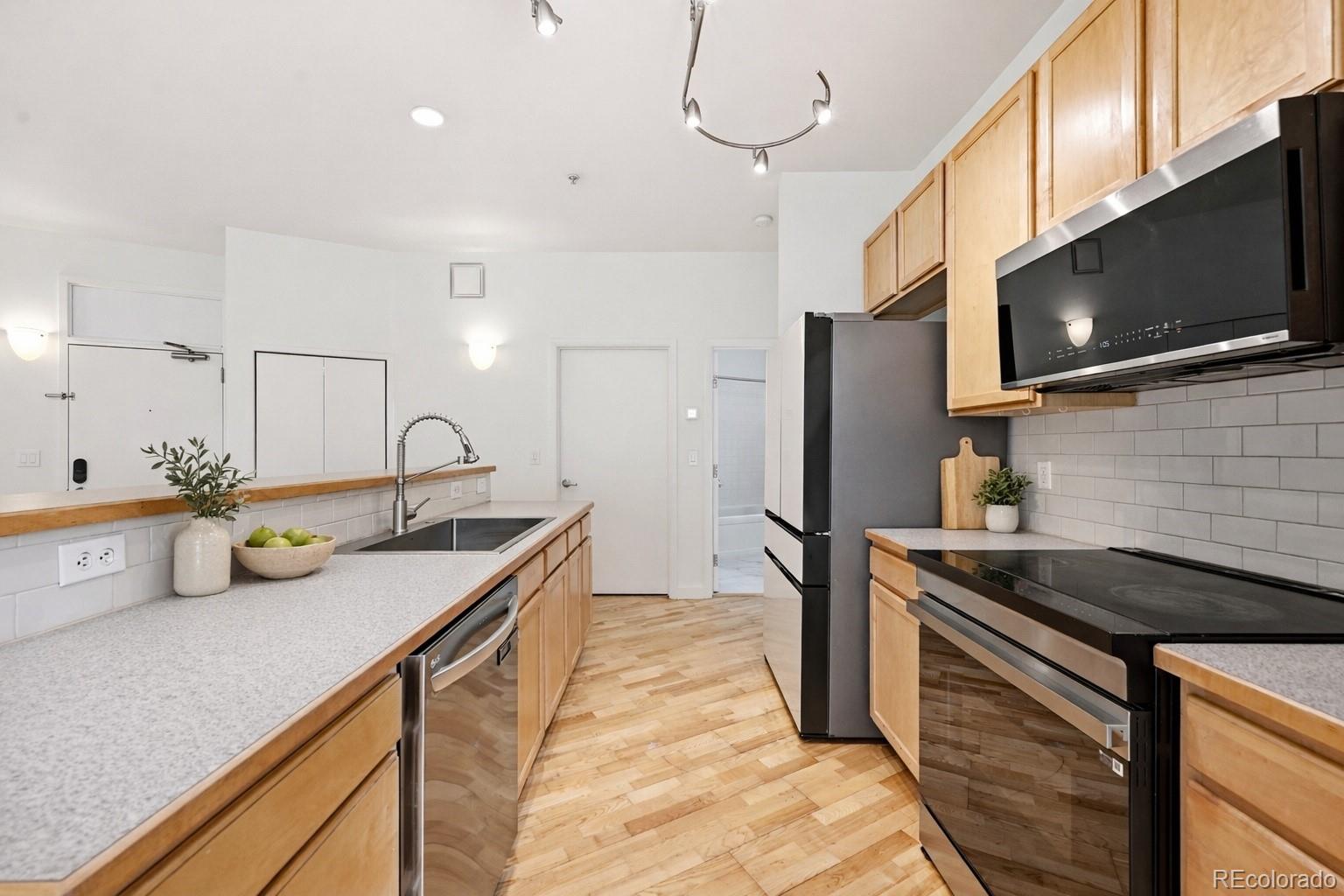2422 Tremont Place Denver CO 80205