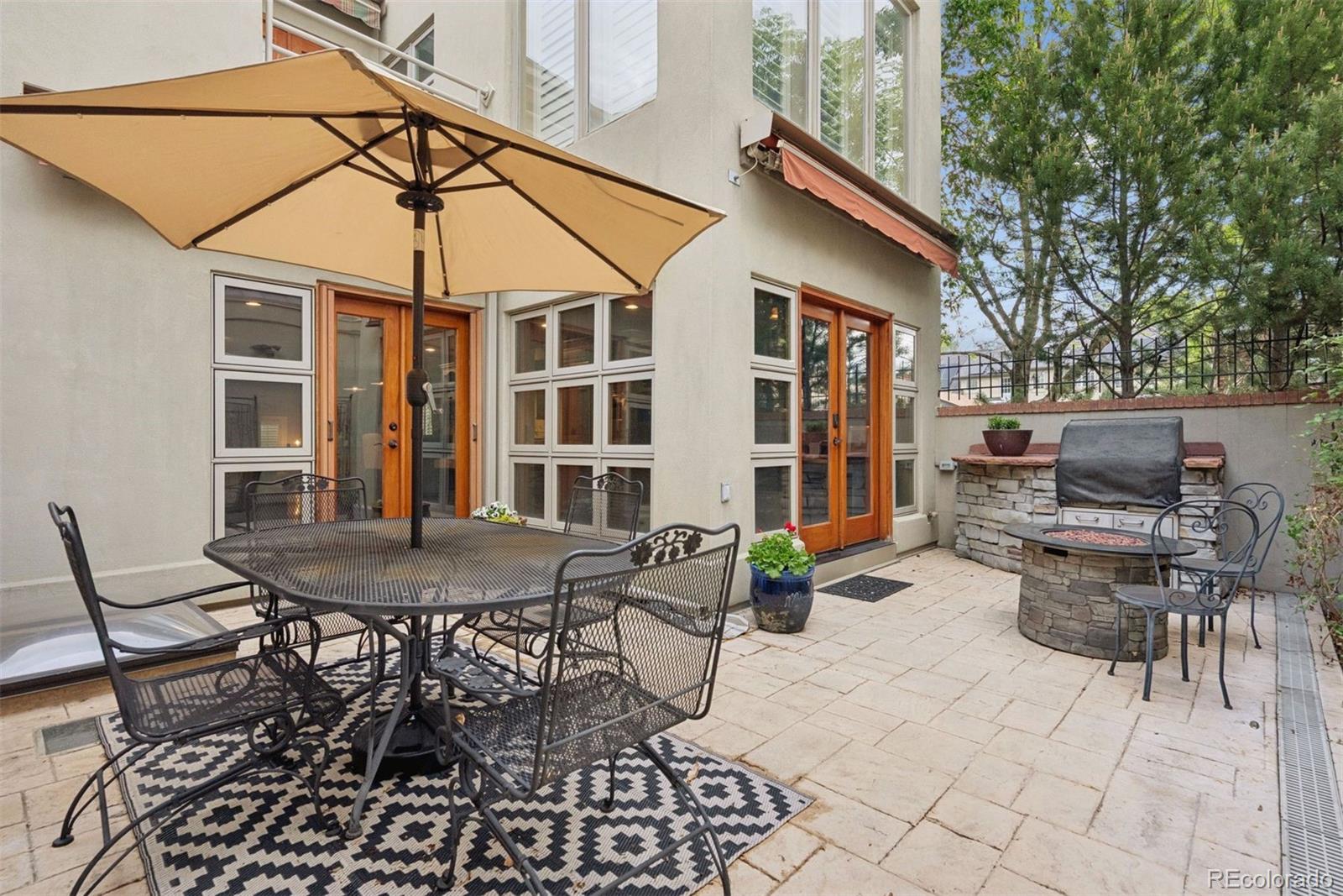 498 Columbine Street Denver CO 80206