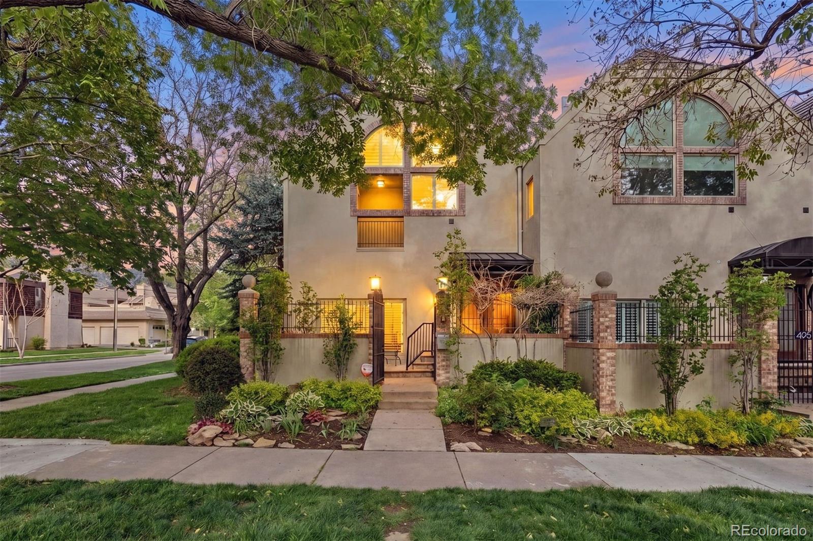 498 Columbine Street Denver CO 80206