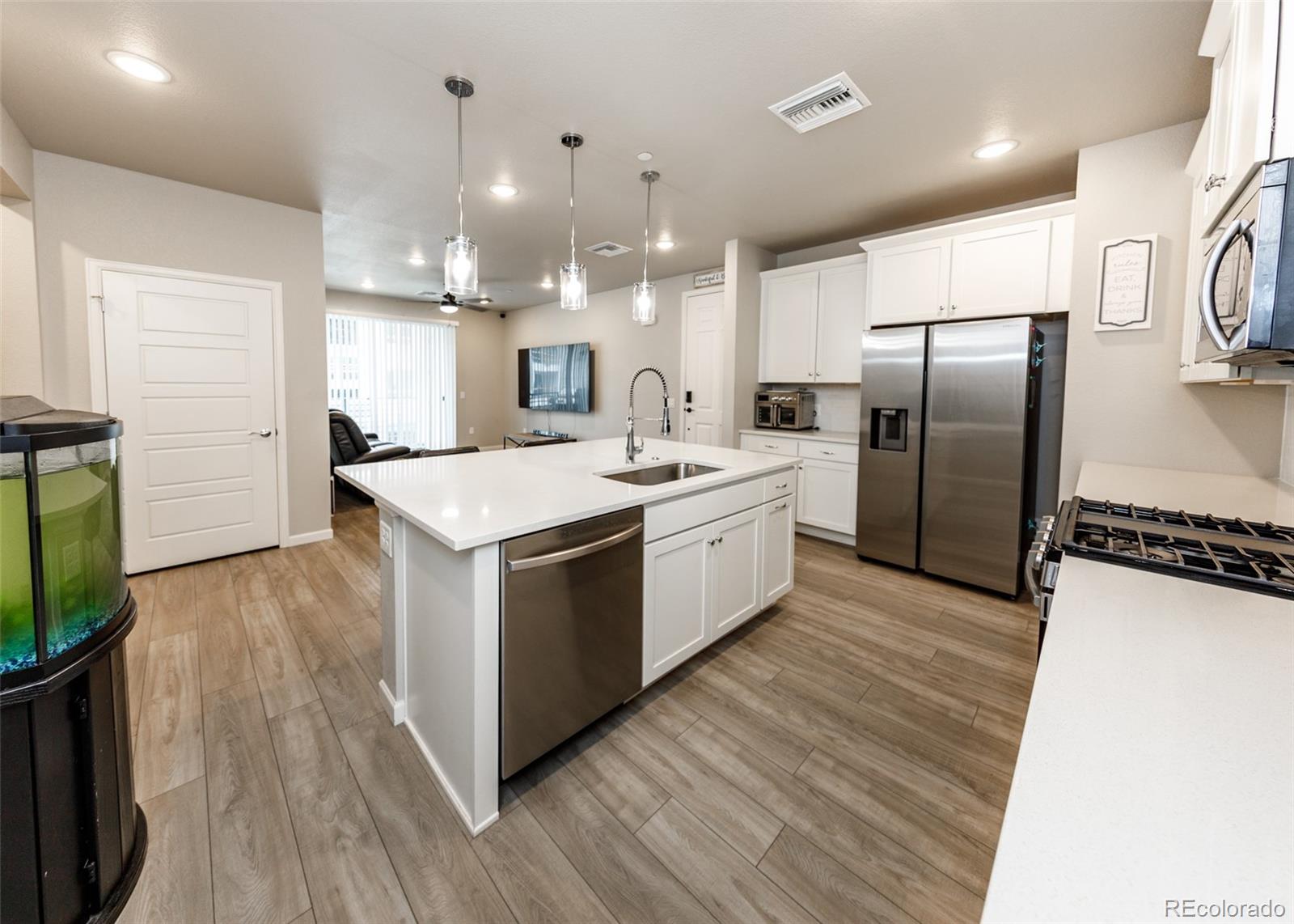 6153 N Ceylon Street Denver CO 80249