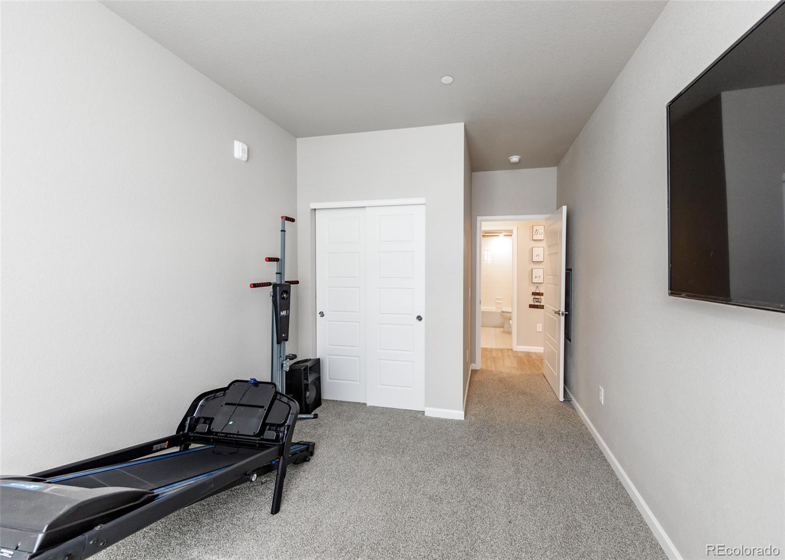 6153 N Ceylon Street Denver CO 80249