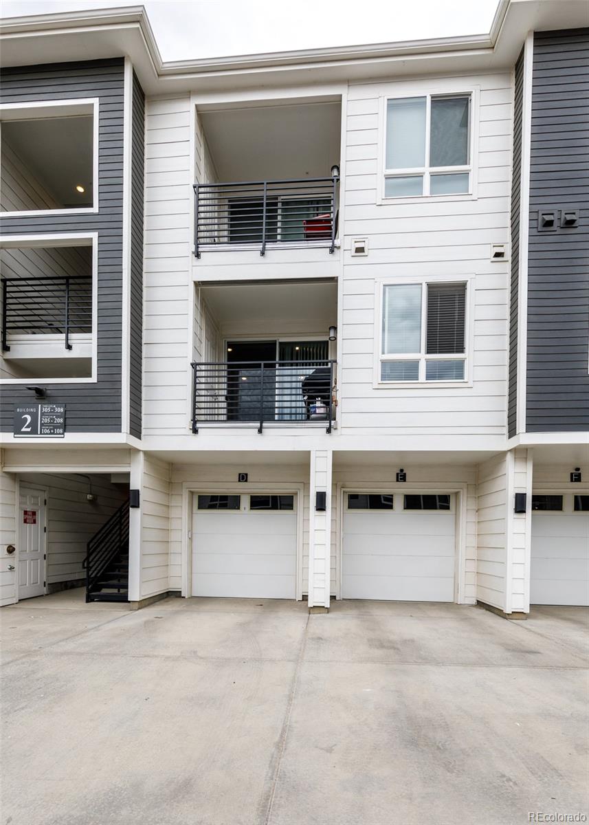 6153 N Ceylon Street Denver CO 80249