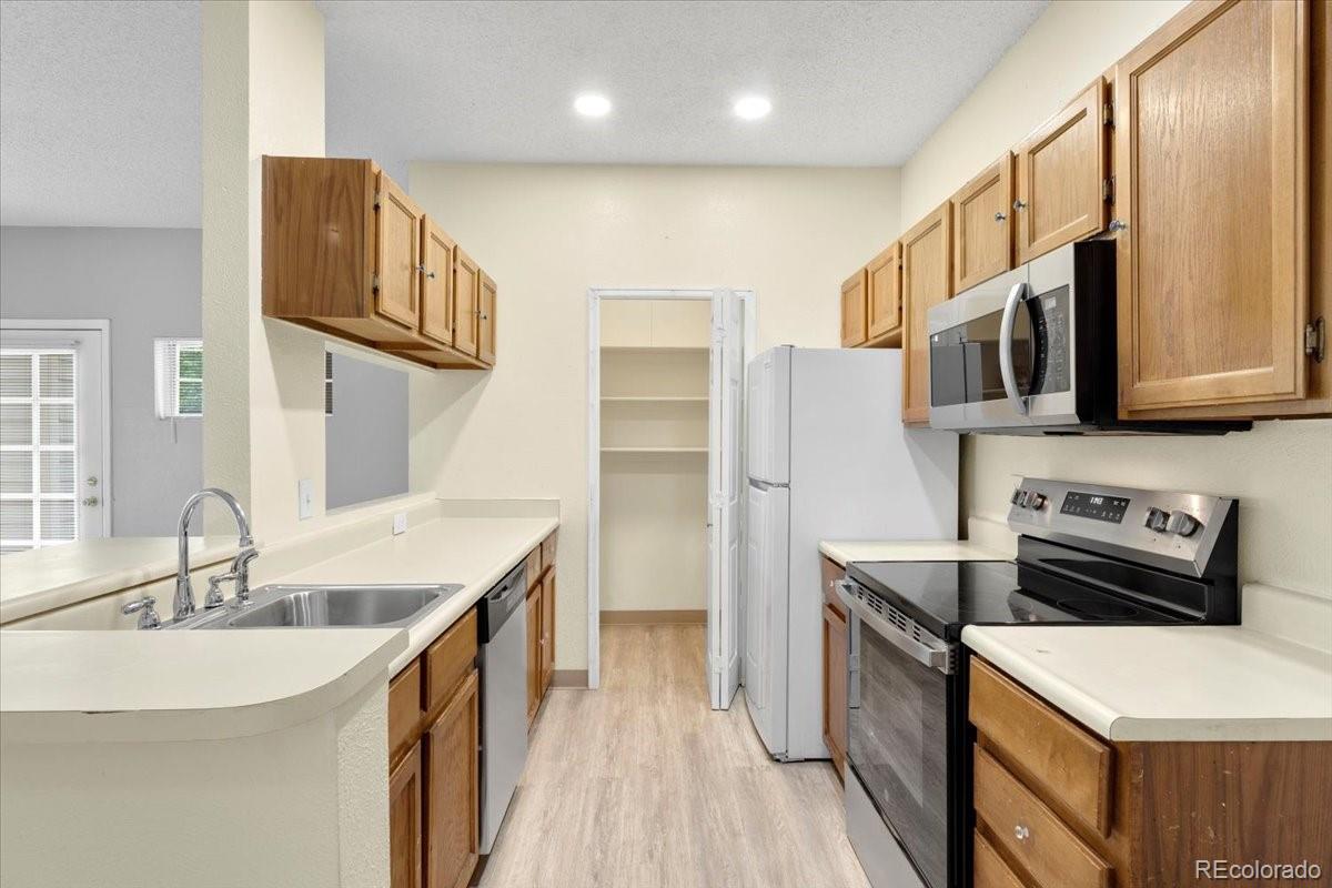 13711 E Lehigh Avenue Aurora CO 80014