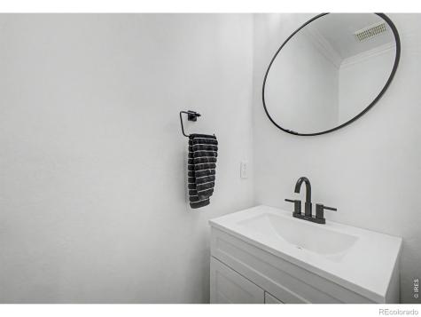 9525 W Coal Mine Avenue Littleton CO 80123