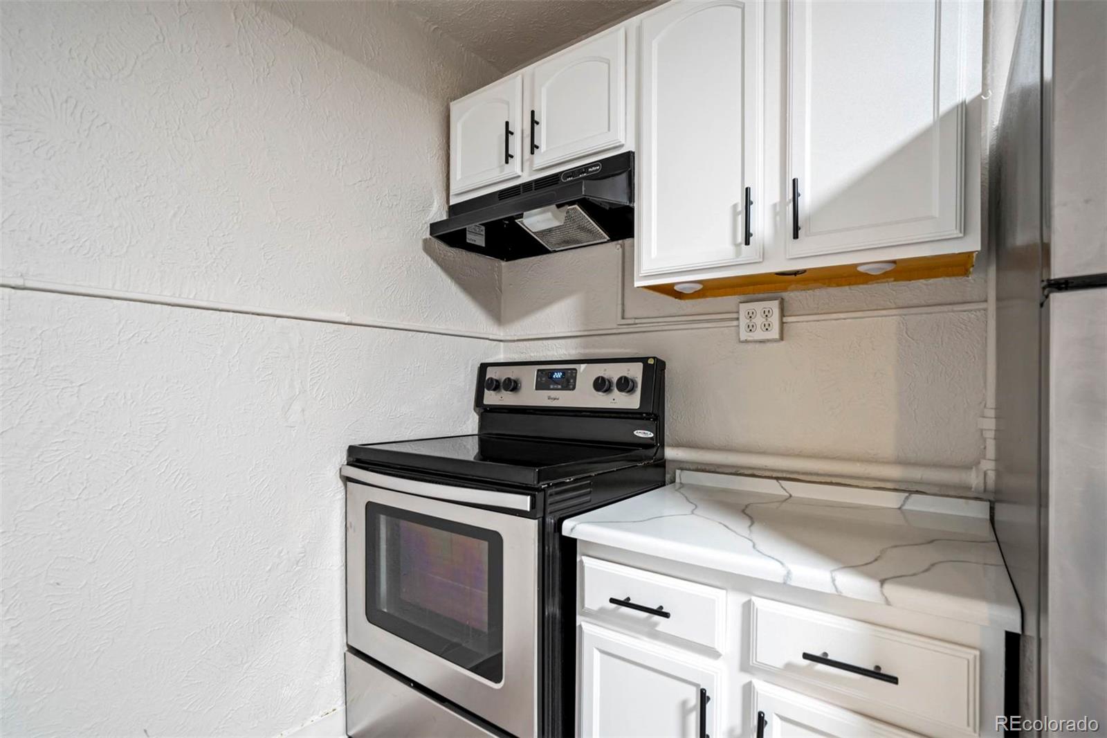 1182 Clermont Street Denver CO 80220