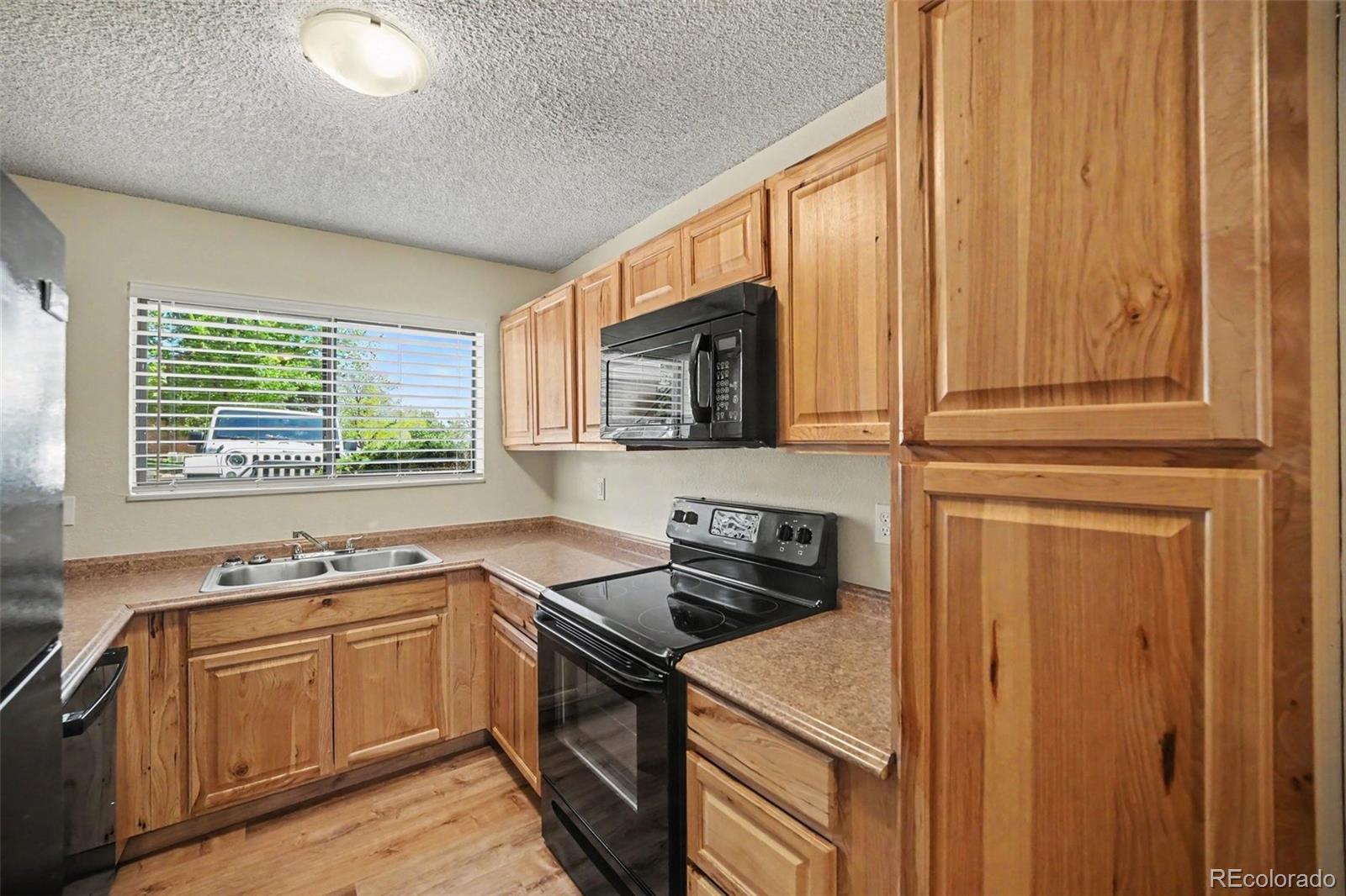 433 Wright Street Lakewood CO 80228
