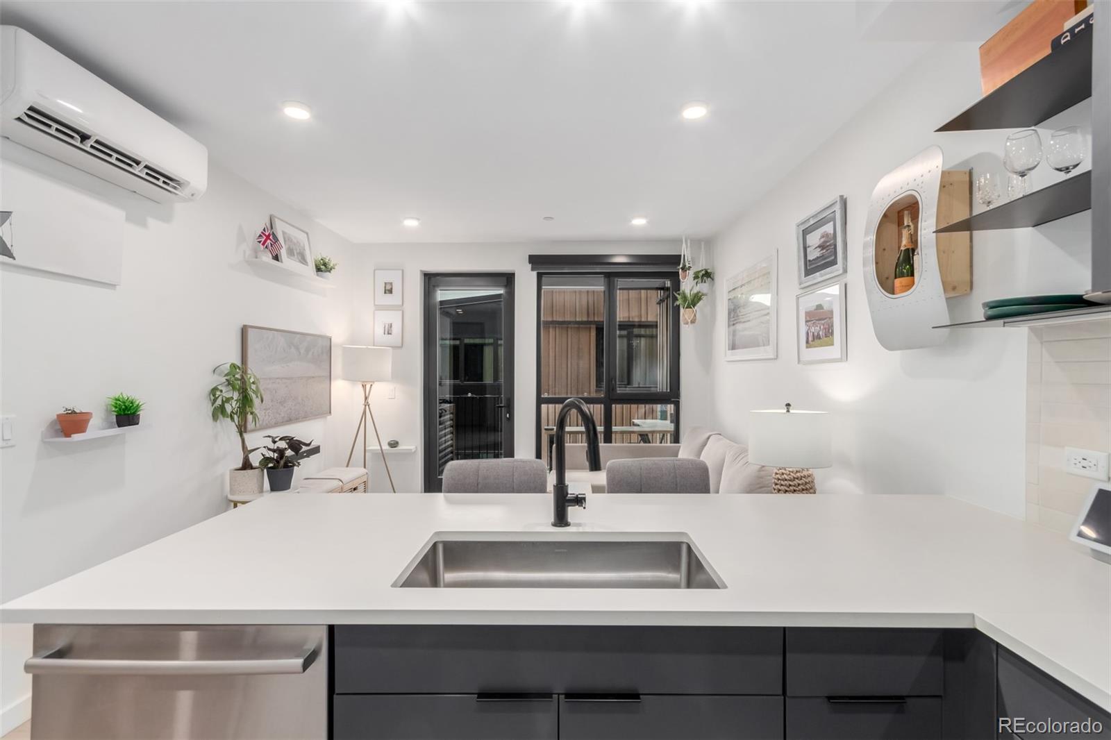 1601 Park Avenue Denver CO 80218