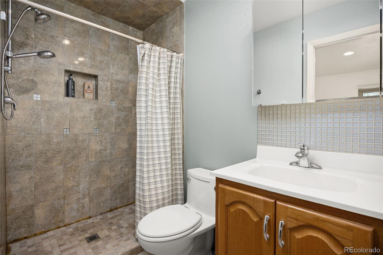6922 W 87th Way Arvada CO 80003