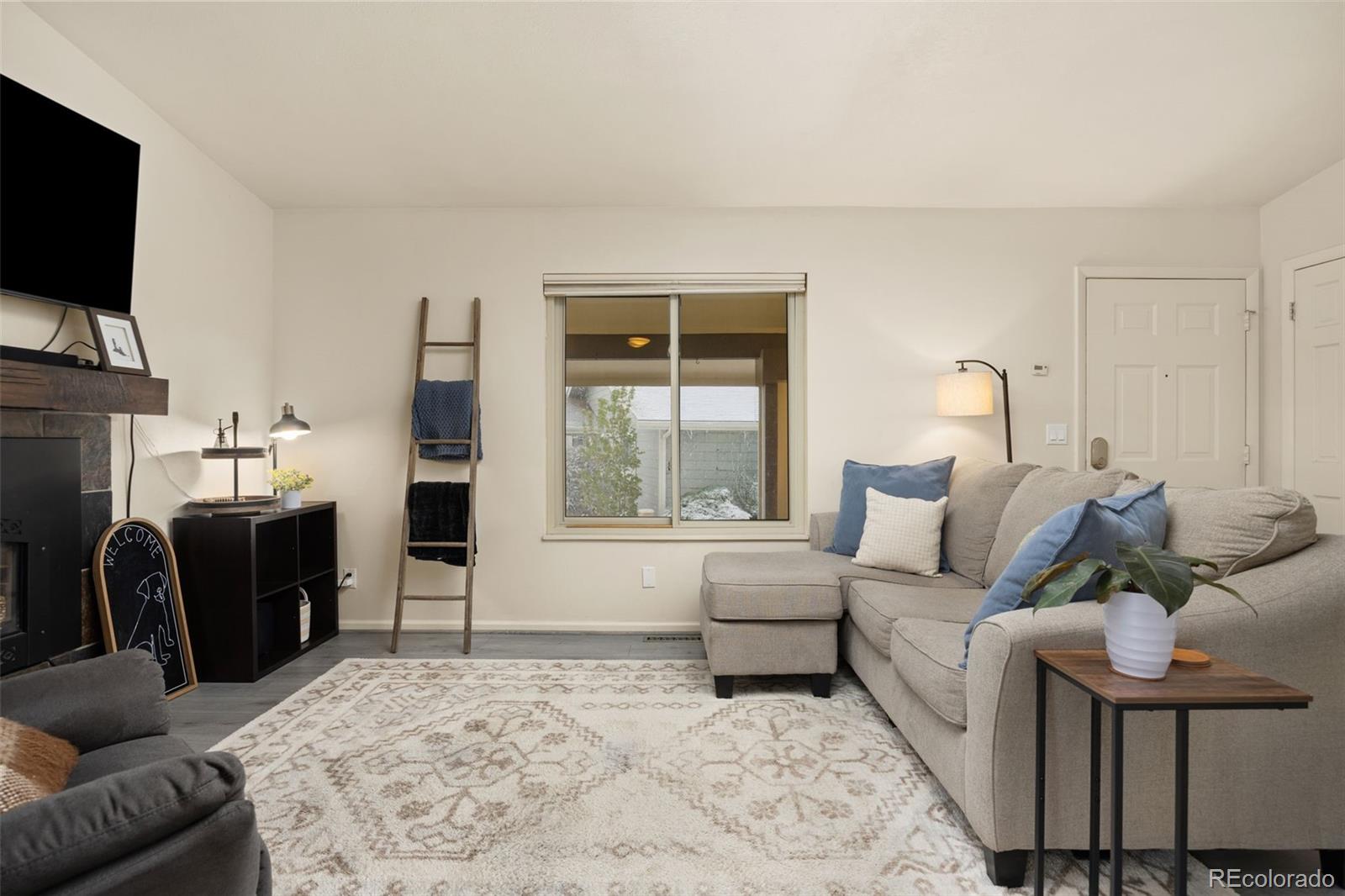 6922 W 87th Way Arvada CO 80003