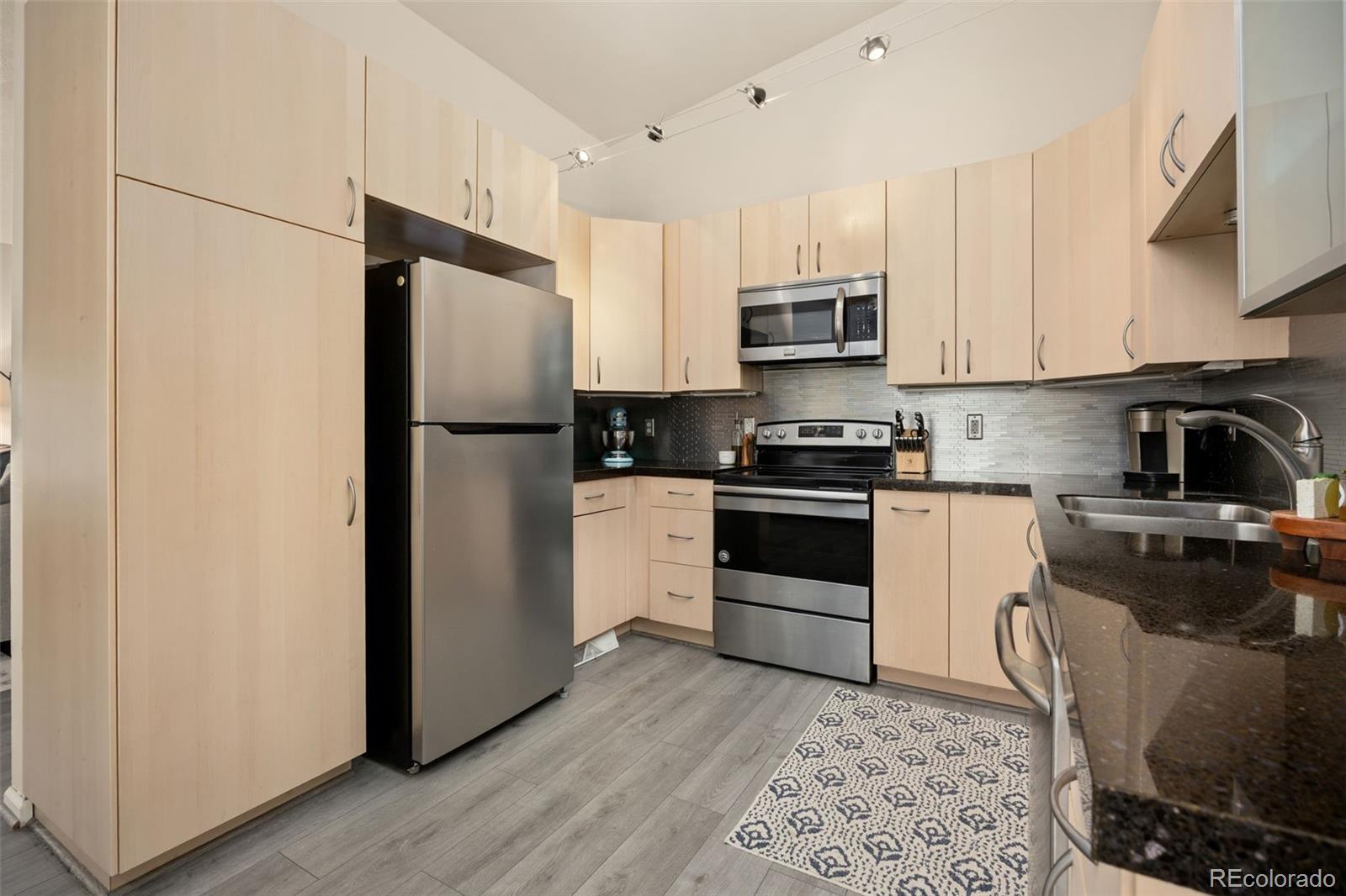 6922 W 87th Way Arvada CO 80003