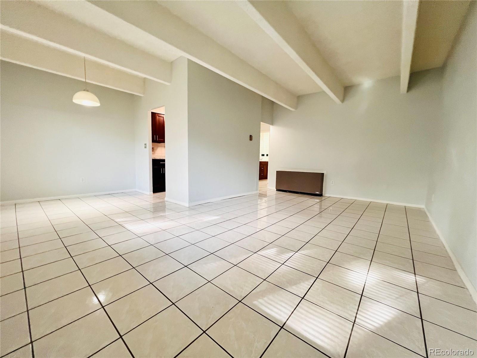 384 S Ironton Street Aurora CO 80012