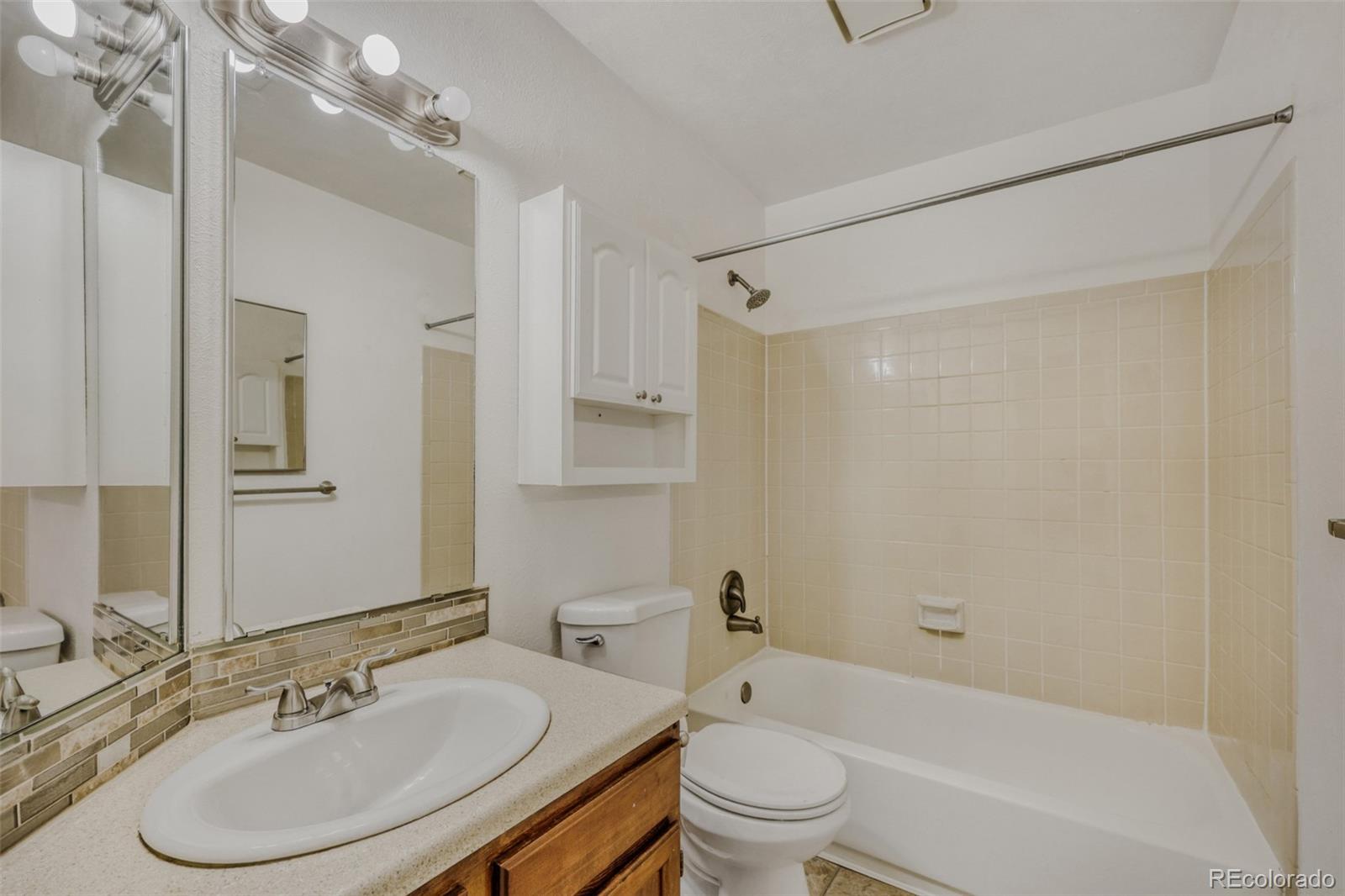4824 E Kentucky Avenue Denver CO 80246