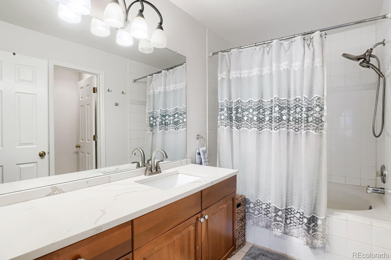 4590 S Auckland Court Aurora CO 80015