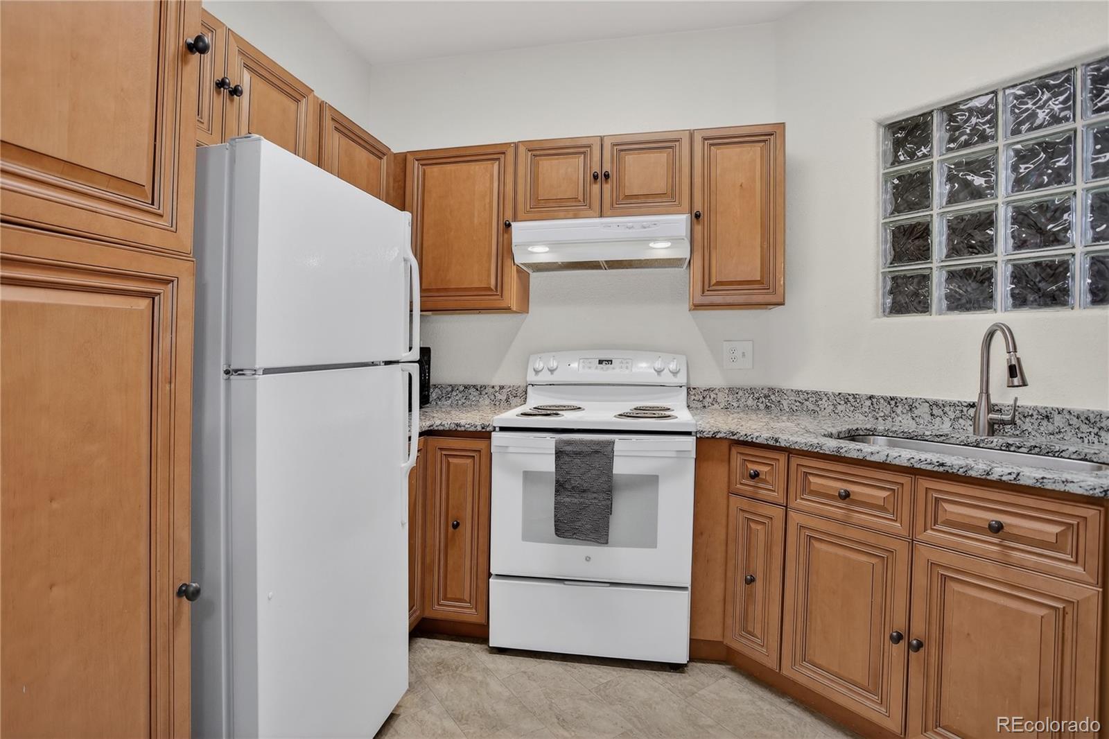 1631 W Canal Circle Littleton CO 80120