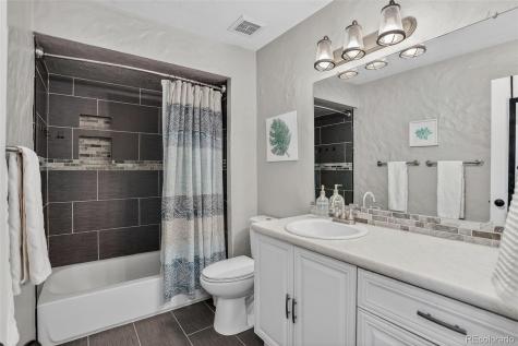 1830 Newland Court Lakewood CO 80214