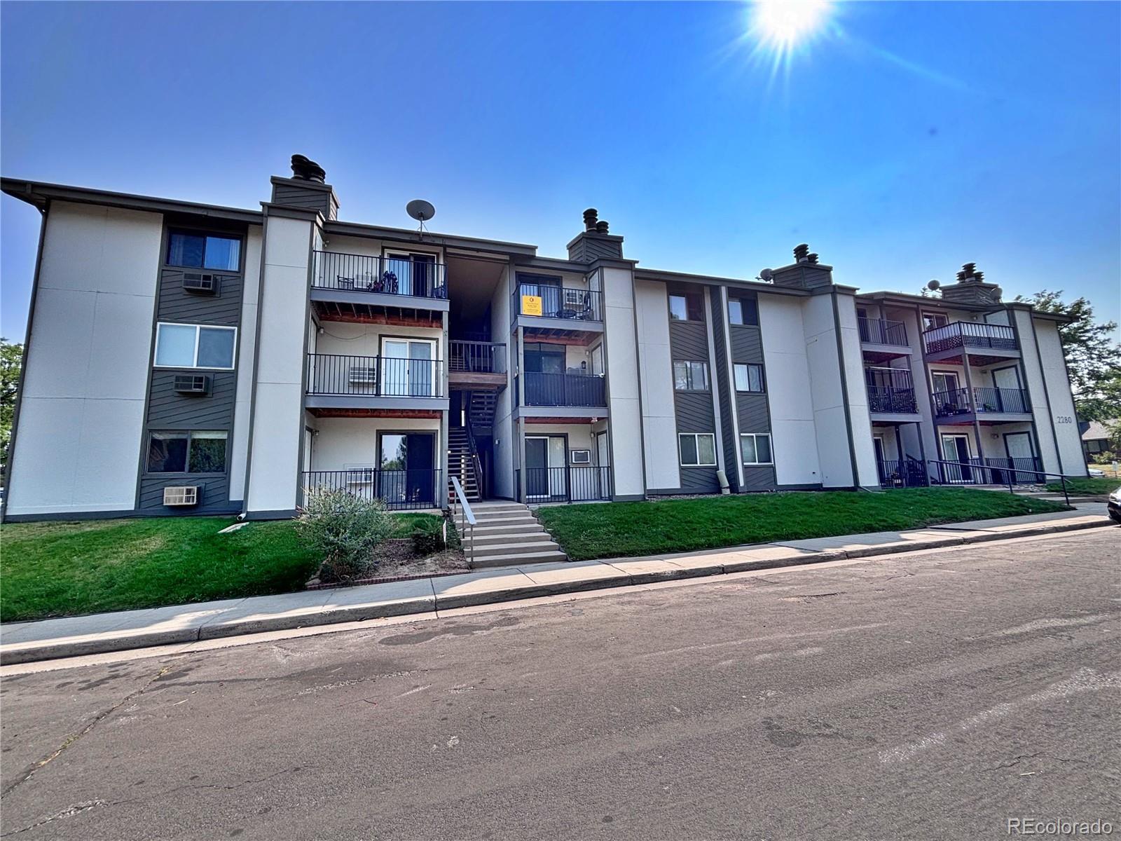 2280 S Oswego Way Aurora CO 80014