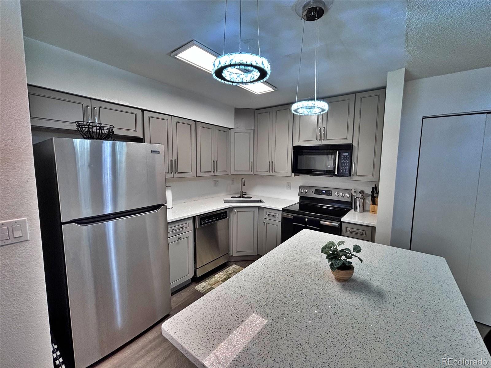 2280 S Oswego Way Aurora CO 80014