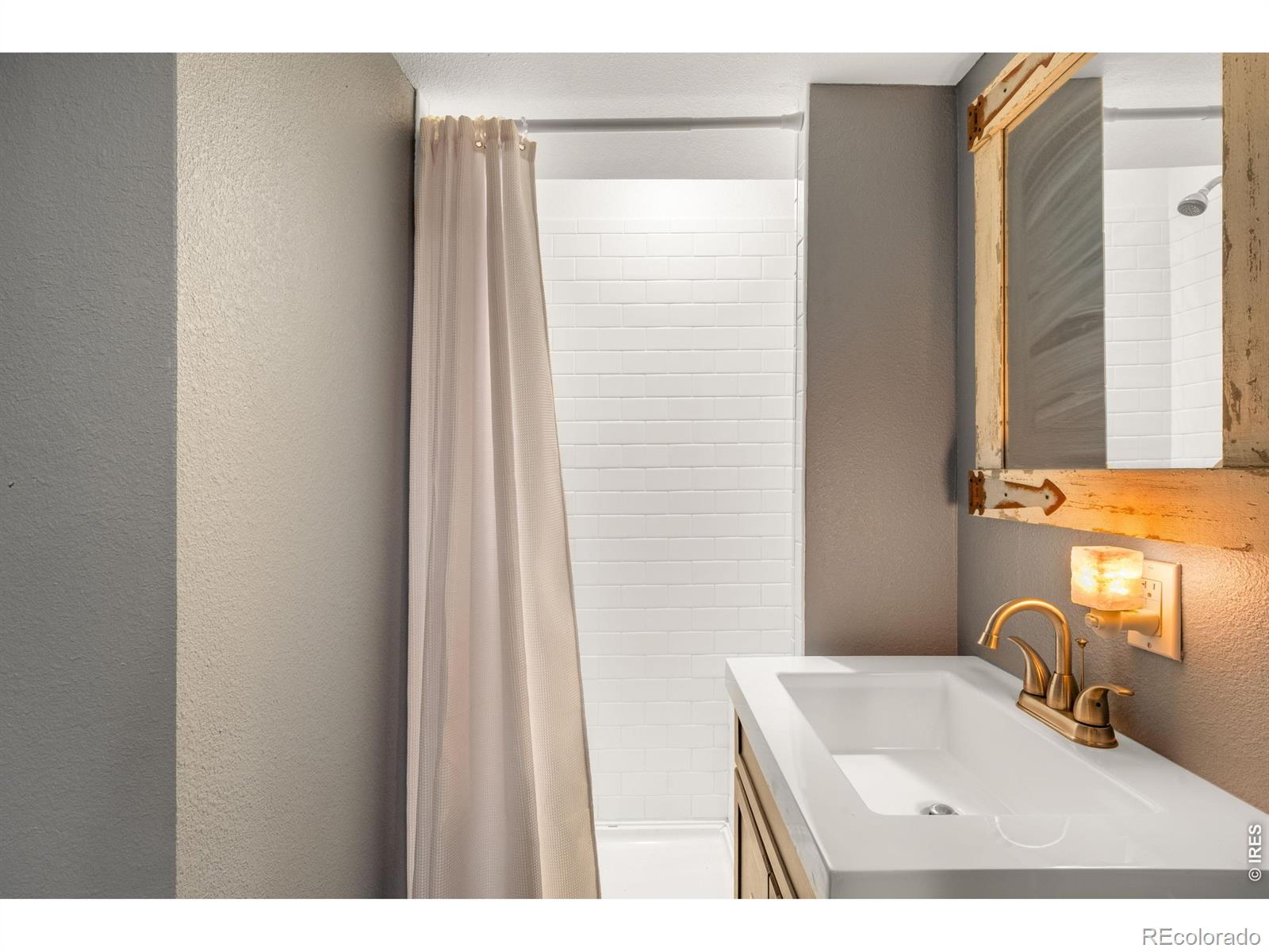 3870 Broadway Street Boulder CO 80304