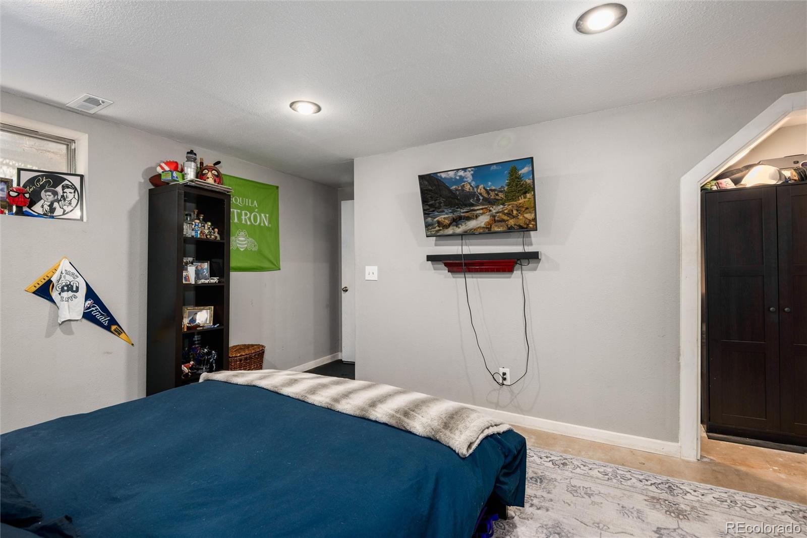 1537 S Owens Street Denver CO 80232