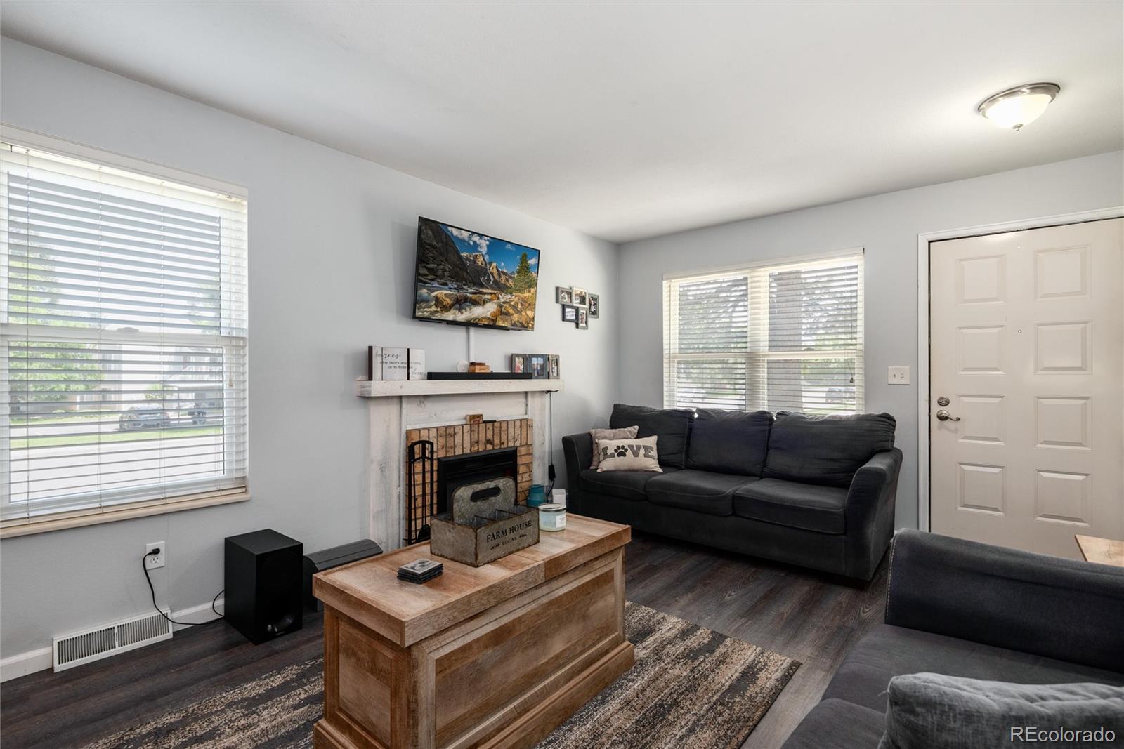 1537 S Owens Street Denver CO 80232