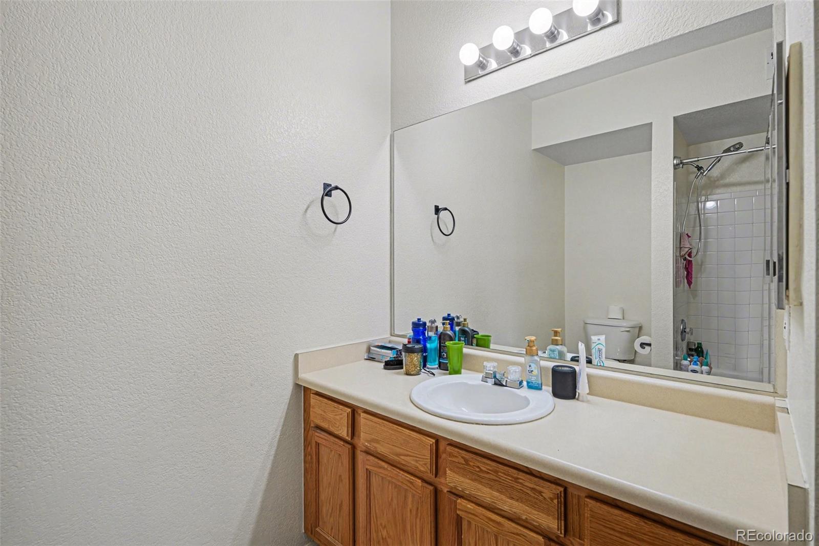 912 S Yampa Street Aurora CO 80017