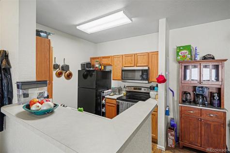912 S Yampa Street Aurora CO 80017