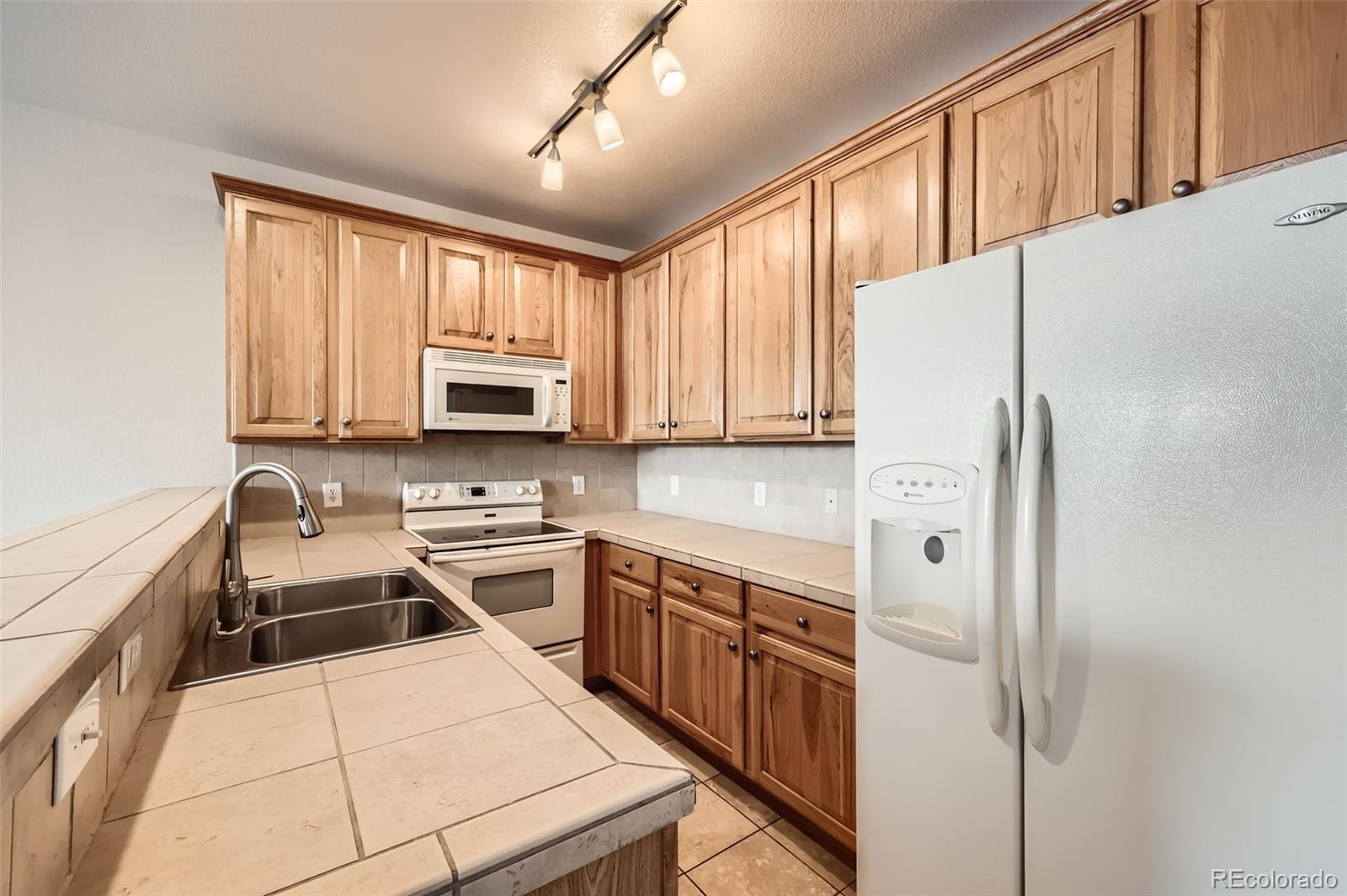 16366 E Fremont Avenue Aurora CO 80016