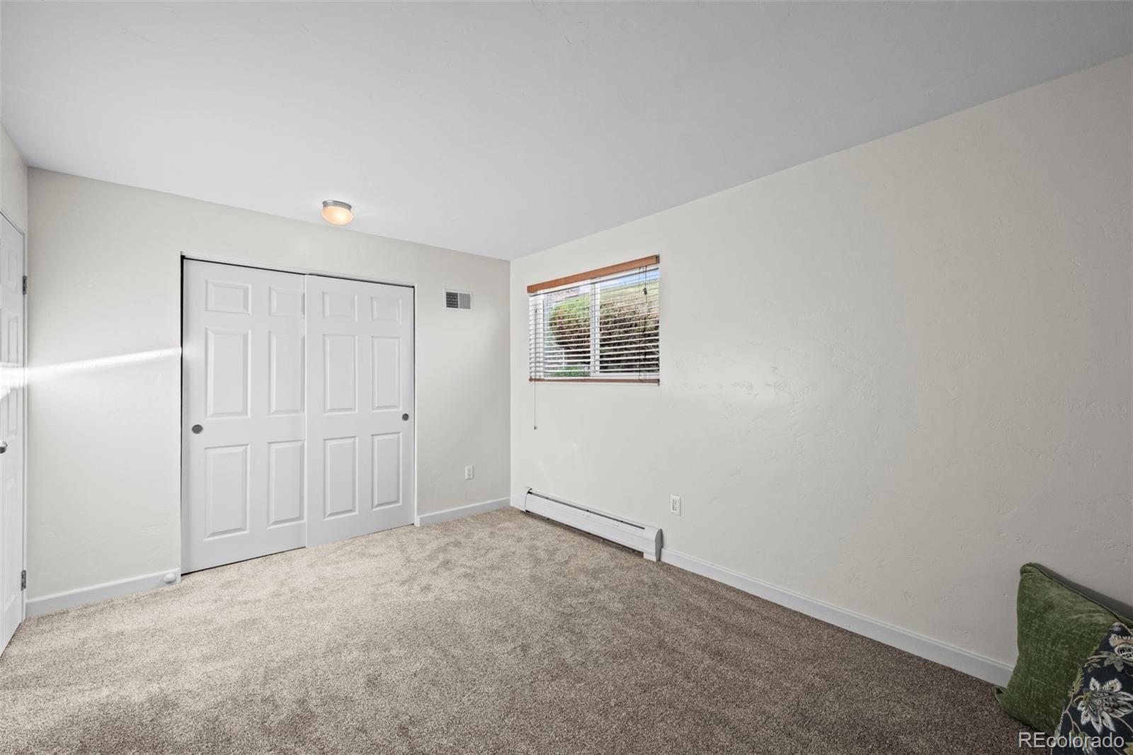 381 S Ames Street Lakewood CO 80226