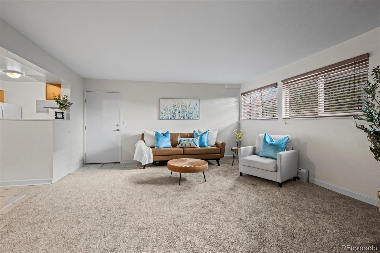 381 S Ames Street Lakewood CO 80226