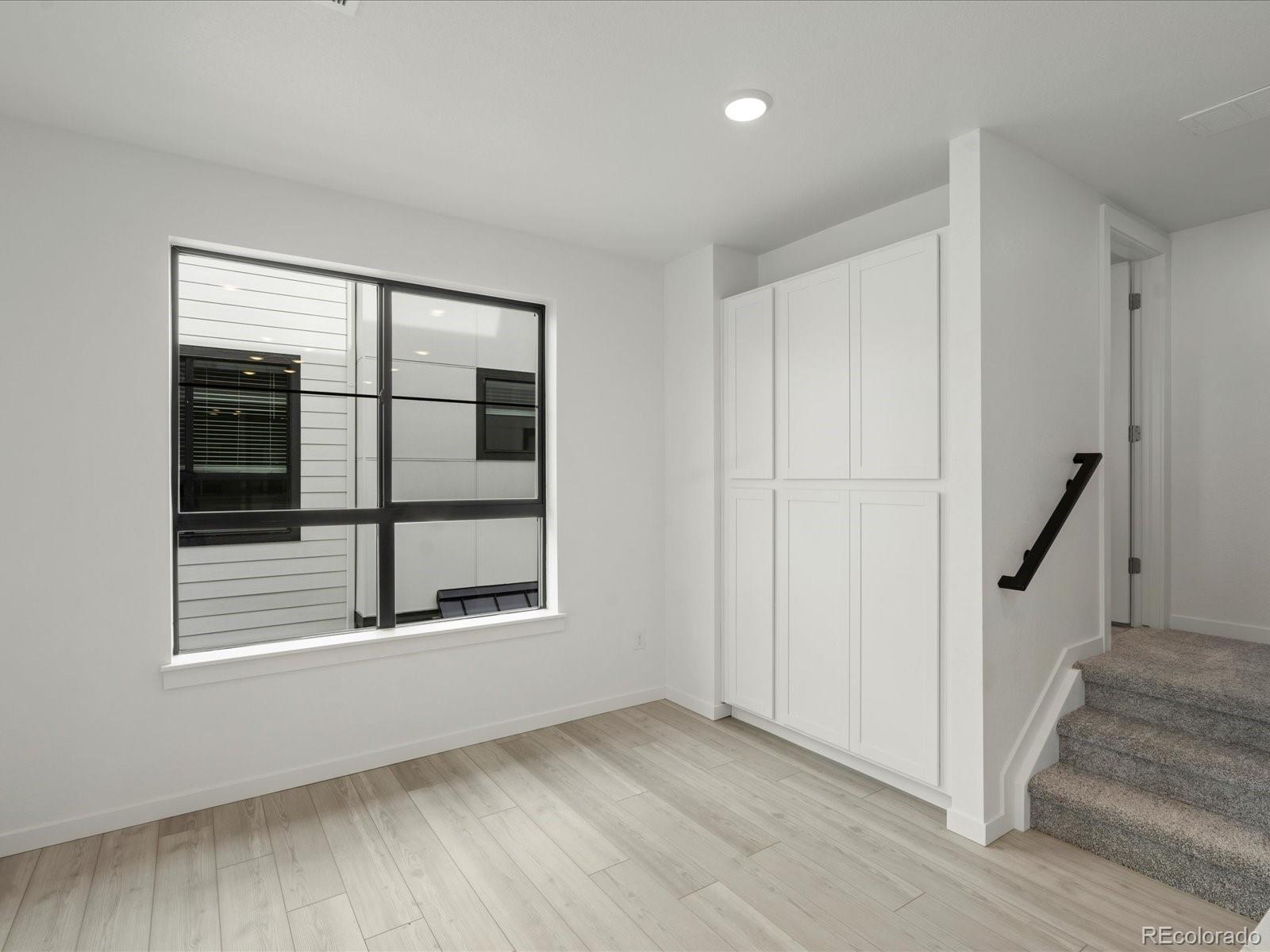 2060 S Holly Street Denver CO 80222