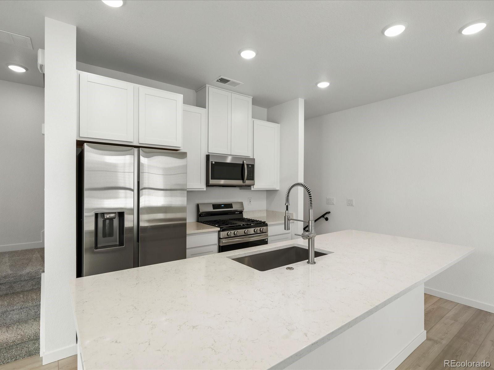 2060 S Holly Street Denver CO 80222