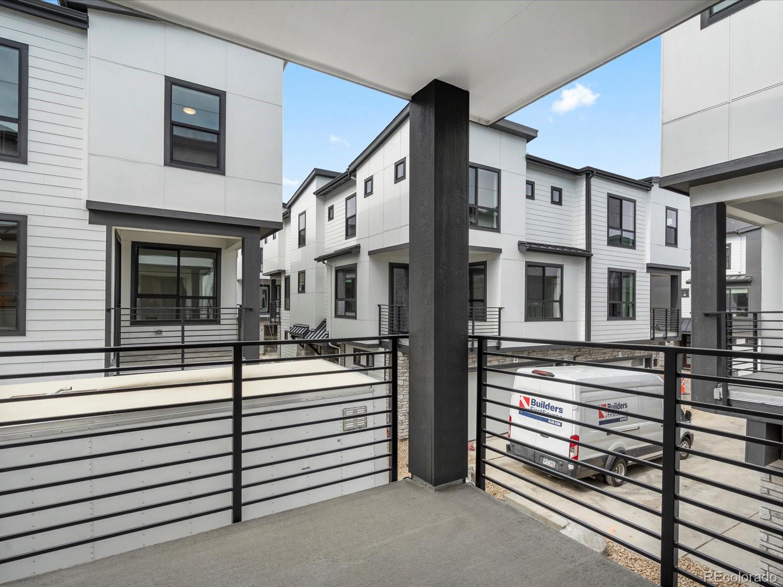2060 S Holly Street Denver CO 80222