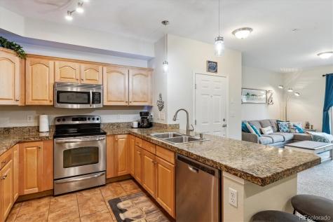 10056 W Unser Drive Littleton CO 80127