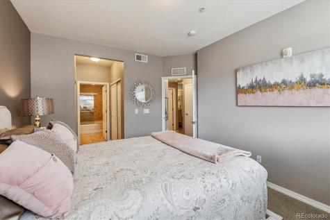 10056 W Unser Drive Littleton CO 80127