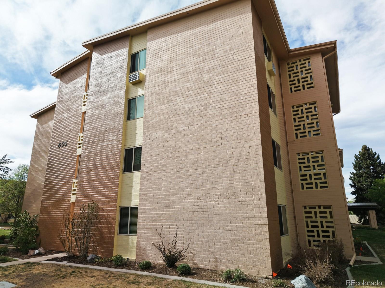 605 S Alton Way Denver CO 80247