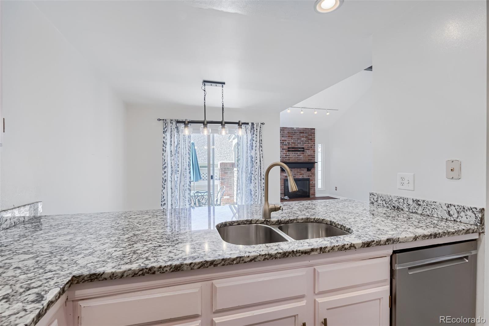 2892 W Long Circle Littleton CO 80120
