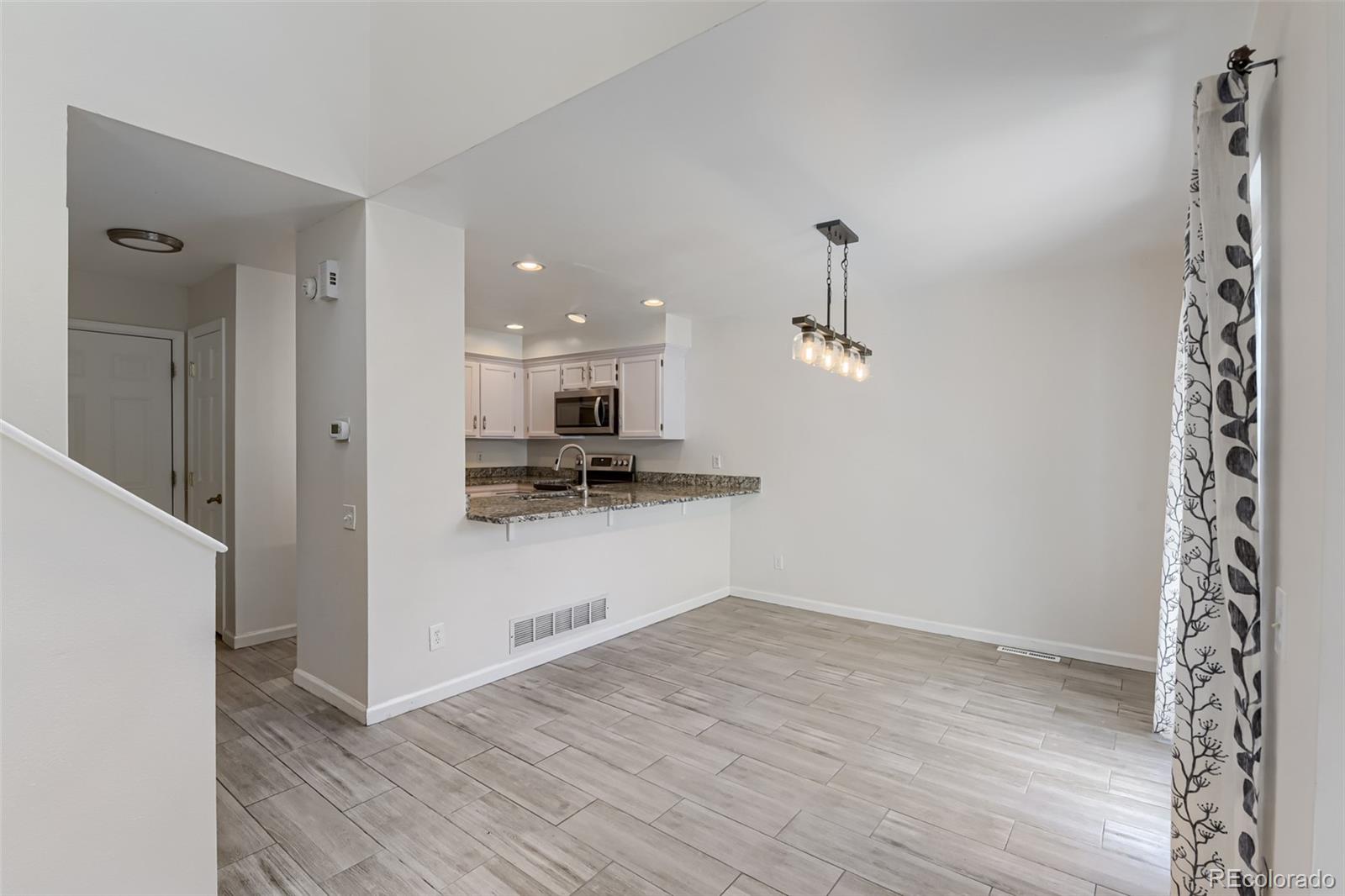 2892 W Long Circle Littleton CO 80120