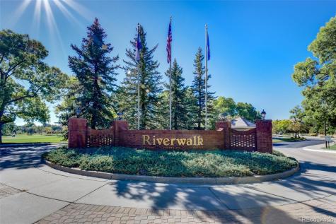 2864 W Riverwalk Circle Littleton CO 80123