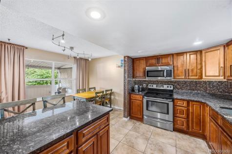 2496 S Vaughn Way Aurora CO 80014