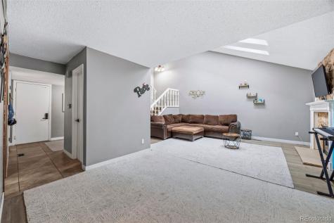 2496 S Vaughn Way Aurora CO 80014