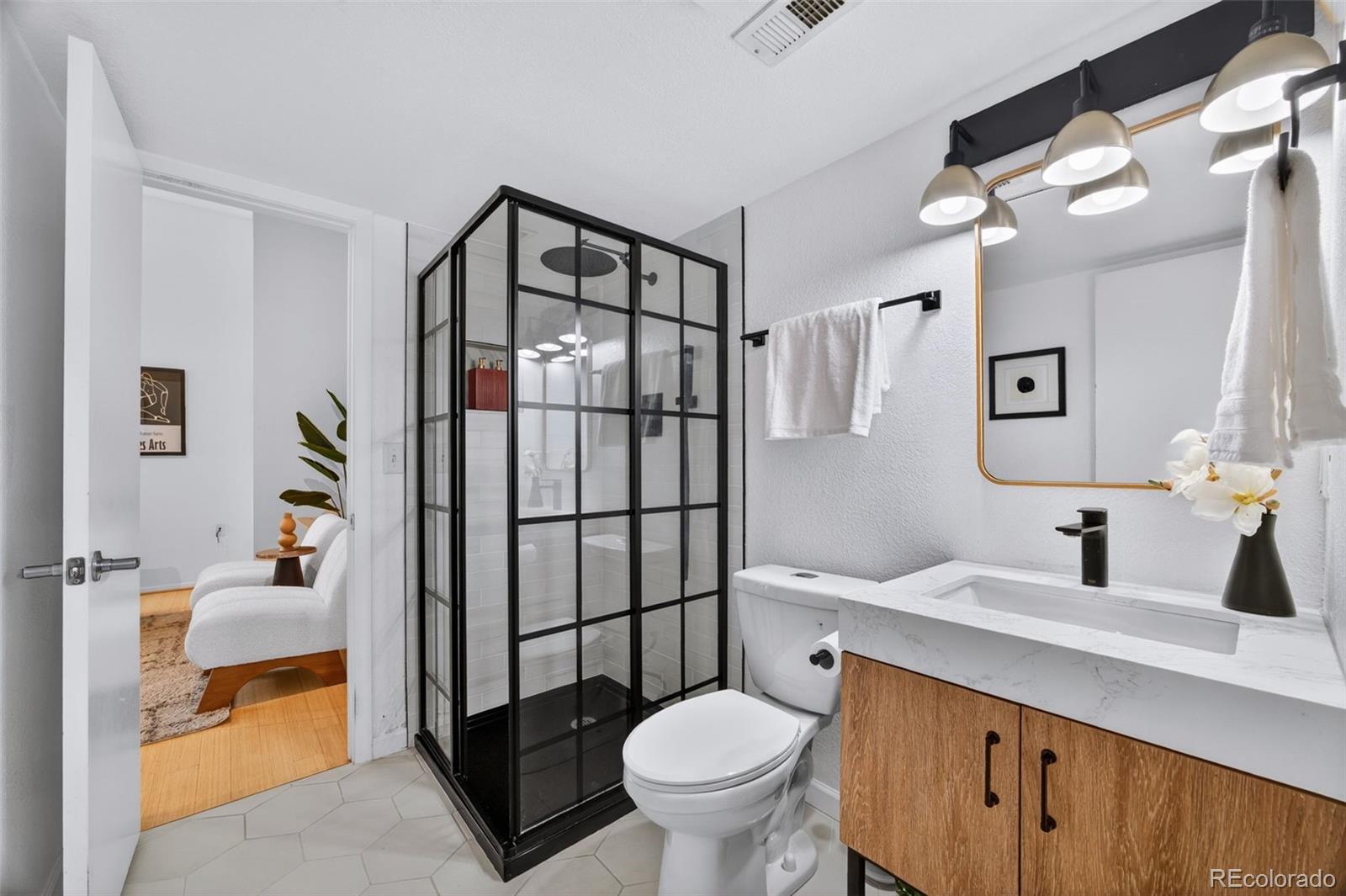3225 Blake Street Denver CO 80205