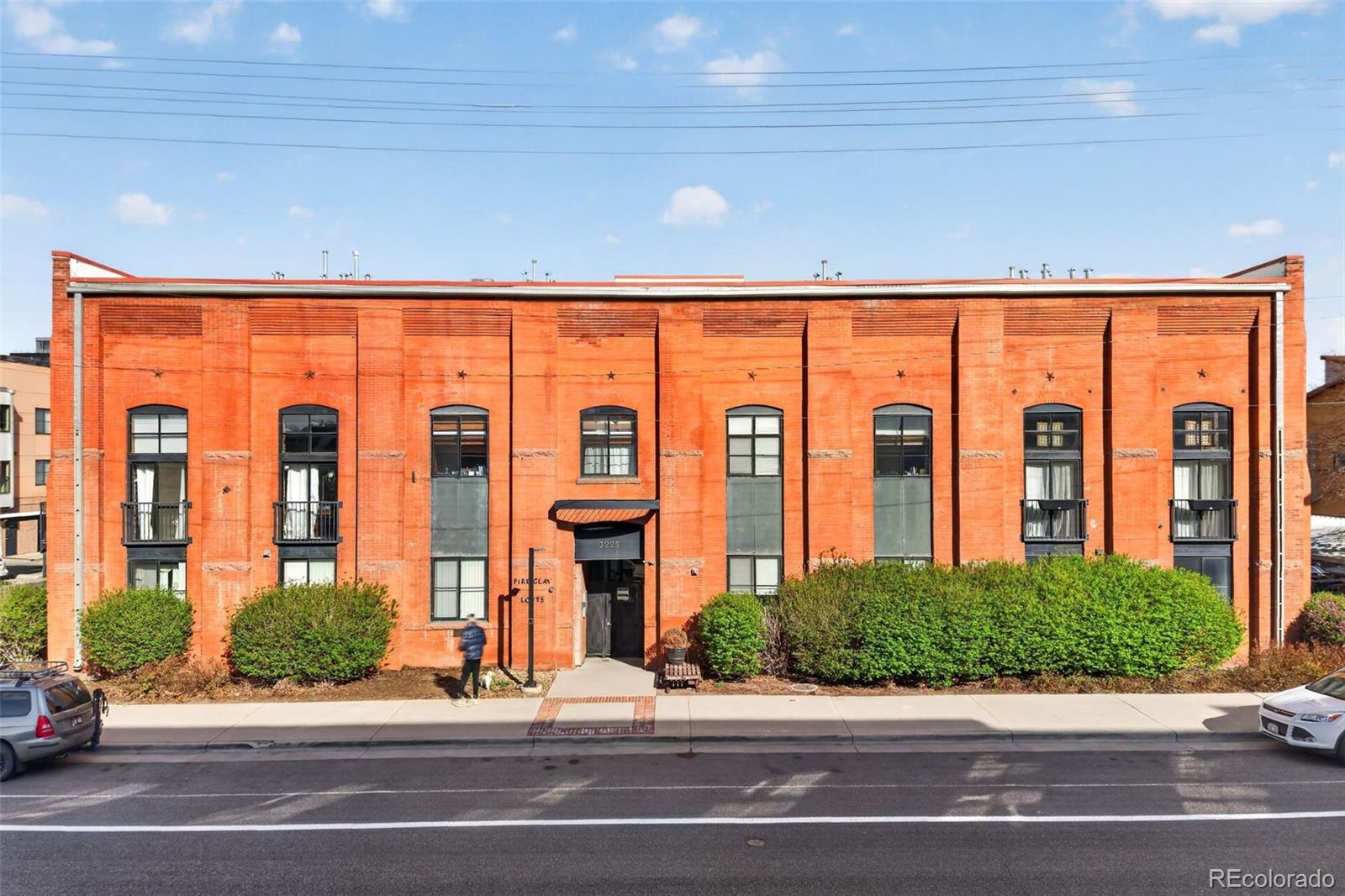 3225 Blake Street Denver CO 80205