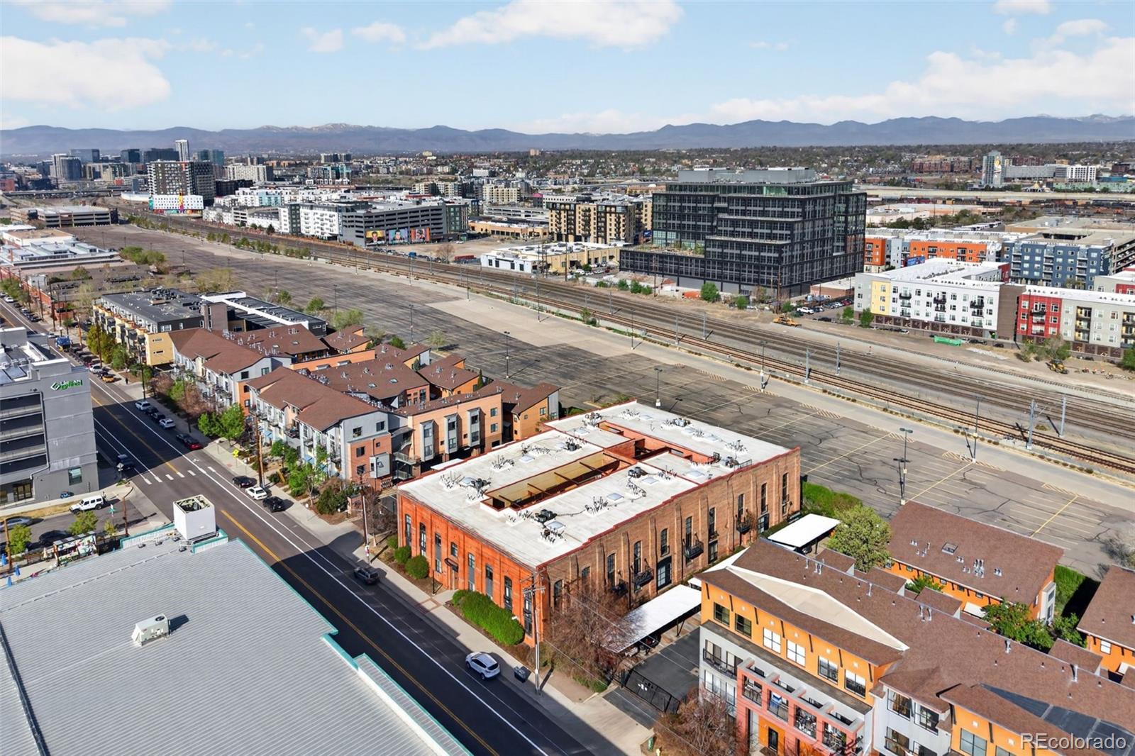 3225 Blake Street Denver CO 80205